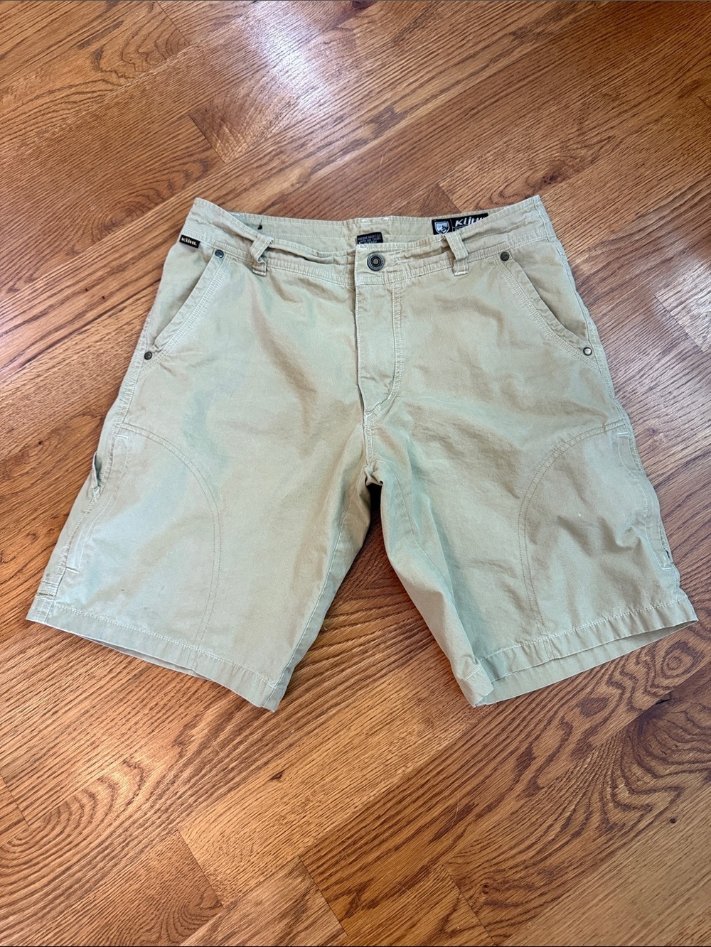 KÜHL Men’s Khaki Outdoor Hiking Cargo Shorts Size 32